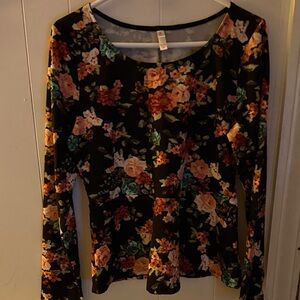 Xhilaration Black Floral Long Sleeve Top
